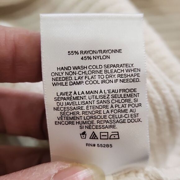 Express Vneck Ivory Ruffle Sweater - Picture 4 of 5